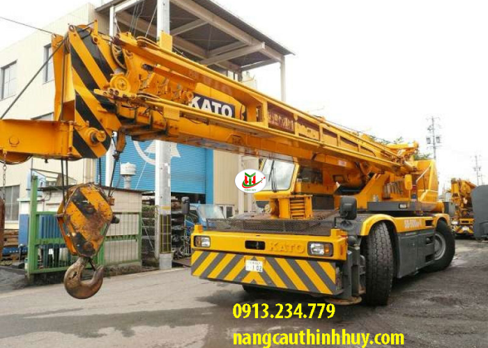 CHO THUÊ XE CẨU KATO 30 TẤN
