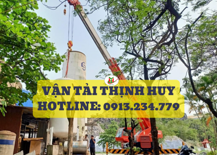 THUÊ XE CẨU KATO 50 TẤN QUẬN 11 - LH: 0913.234.799