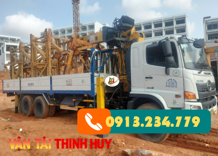 CHO THUÊ XE CẨU THÙNG 65 TẤN HCM - LH: 0913.234.779