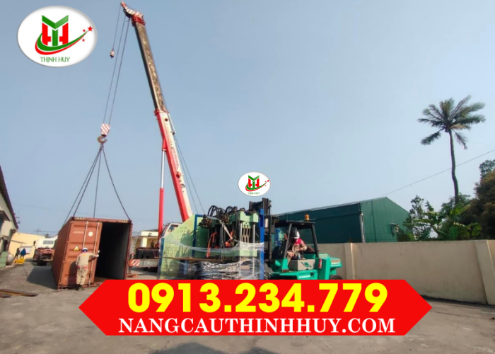 THUÊ XE NÂNG HÀNG 1 TẤN TẠI QUẬN 3
