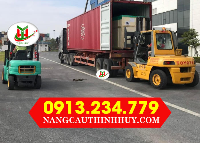 THUÊ XE NÂNG HÀNG 1 TẤN TẠI QUẬN 4